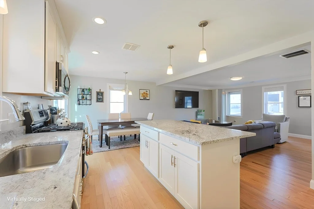 Photo of 17 Cobblestone Lane