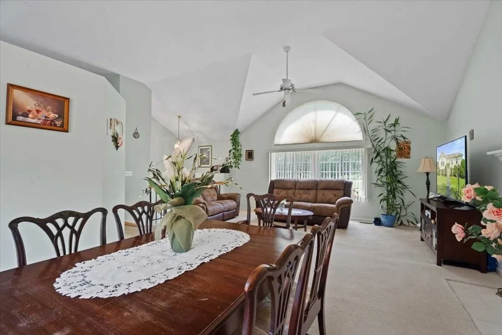 Photo of 6 Moreland Green Dr