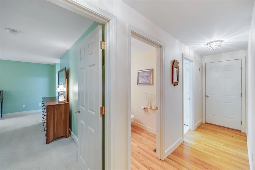 Photo of 20 Crestview Circle