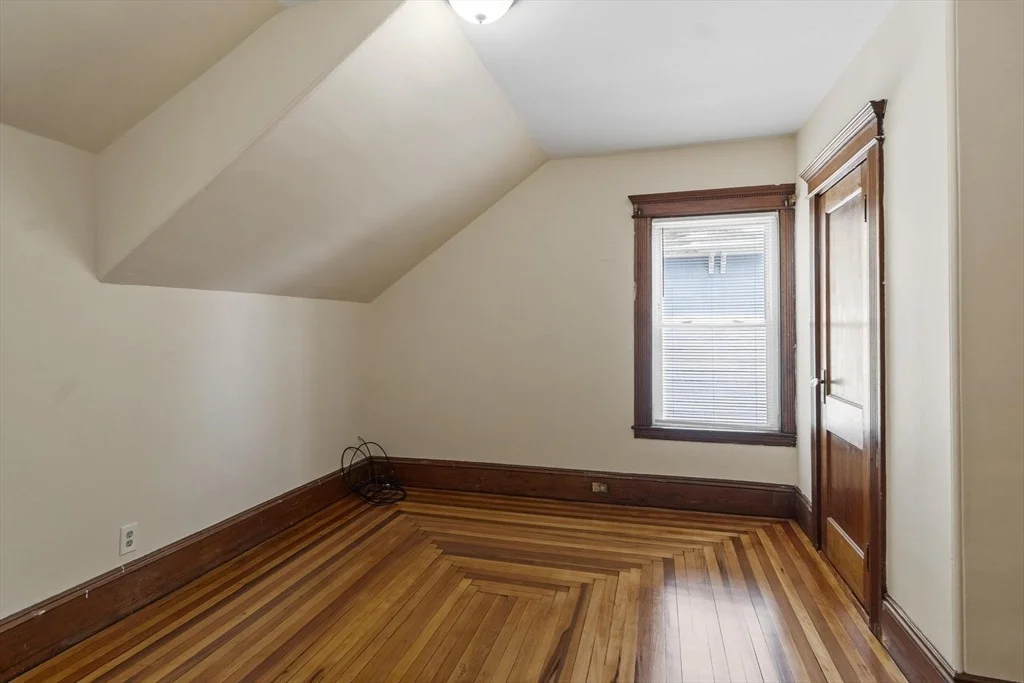 Photo of 219 Walnut Street