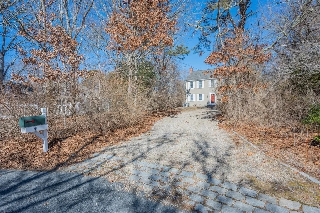 Photo of 4 Ralyn Rd
