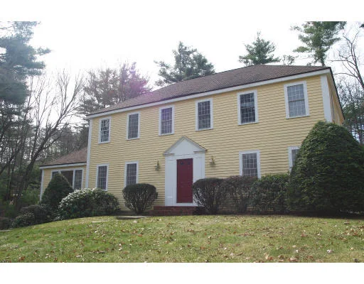 Photo of 10 Candleberry Ln