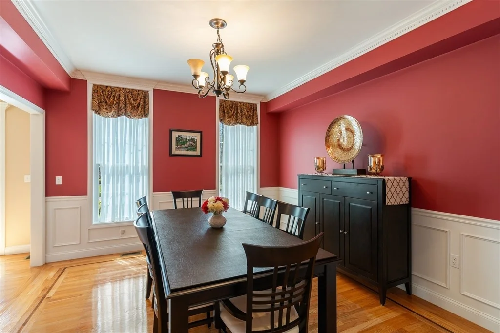 Photo of 368 Cottrell Rd