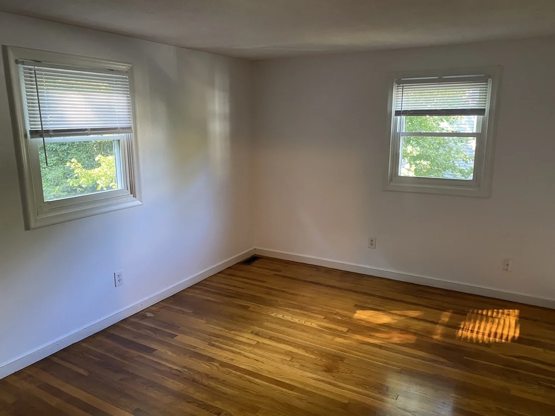 Photo of Unit 163 at 163 Maple St