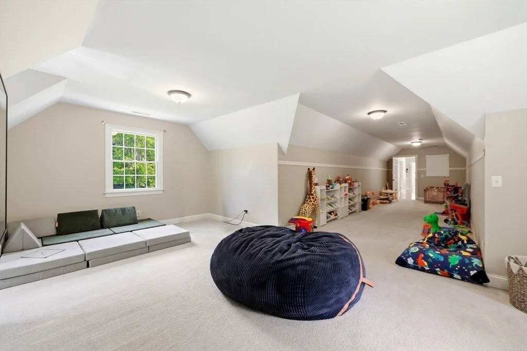 Photo of 27 Steepleview Dr