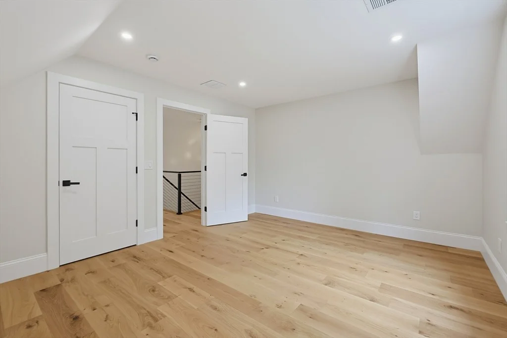Photo of 19 Puritan Road