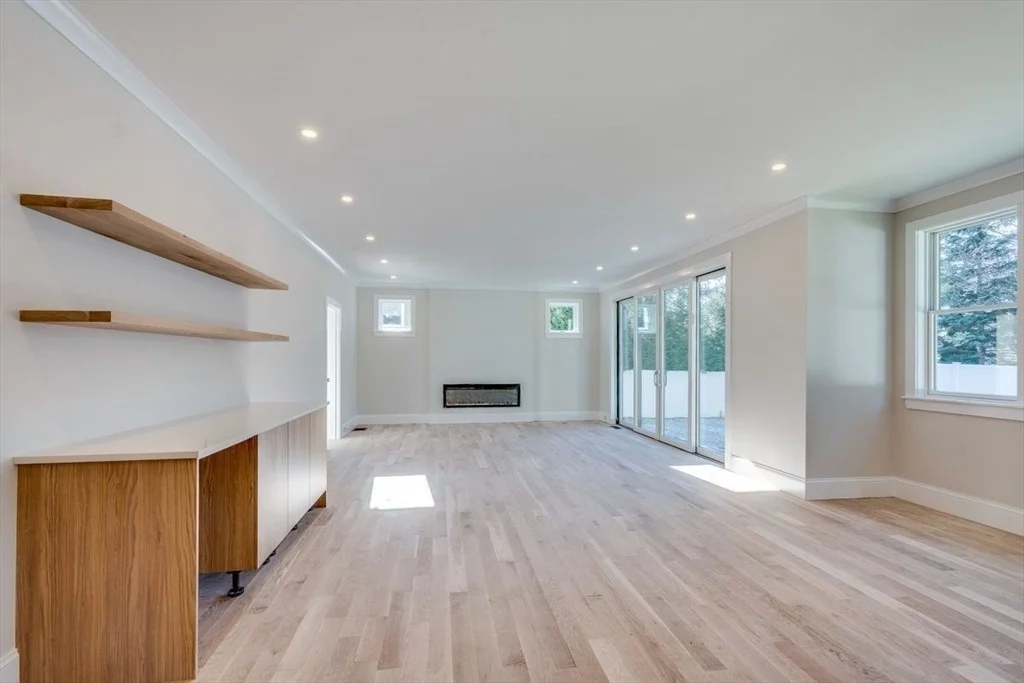 Photo of 41 Lee Rd