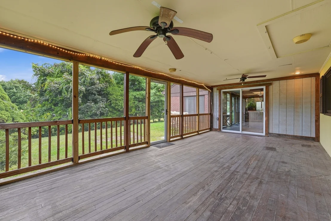 Photo of 31 Woodcrest Road