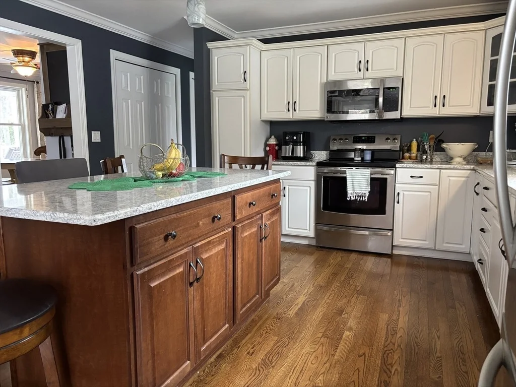 Photo of 947 Pine St