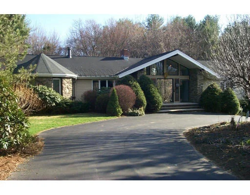 Photo of 4 West St