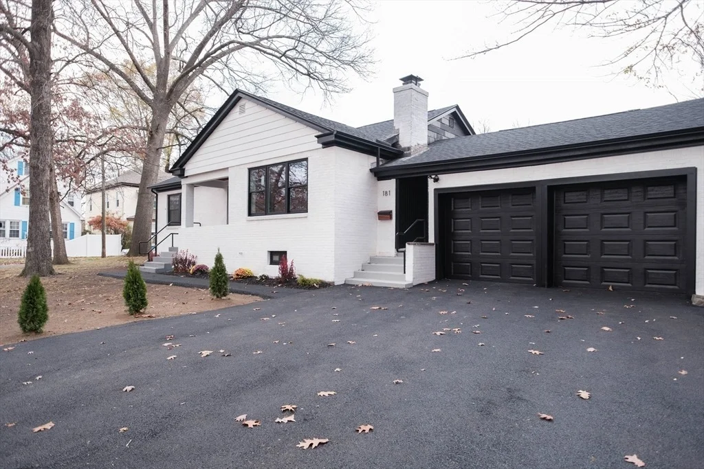 Photo of 181 Freeman Ter