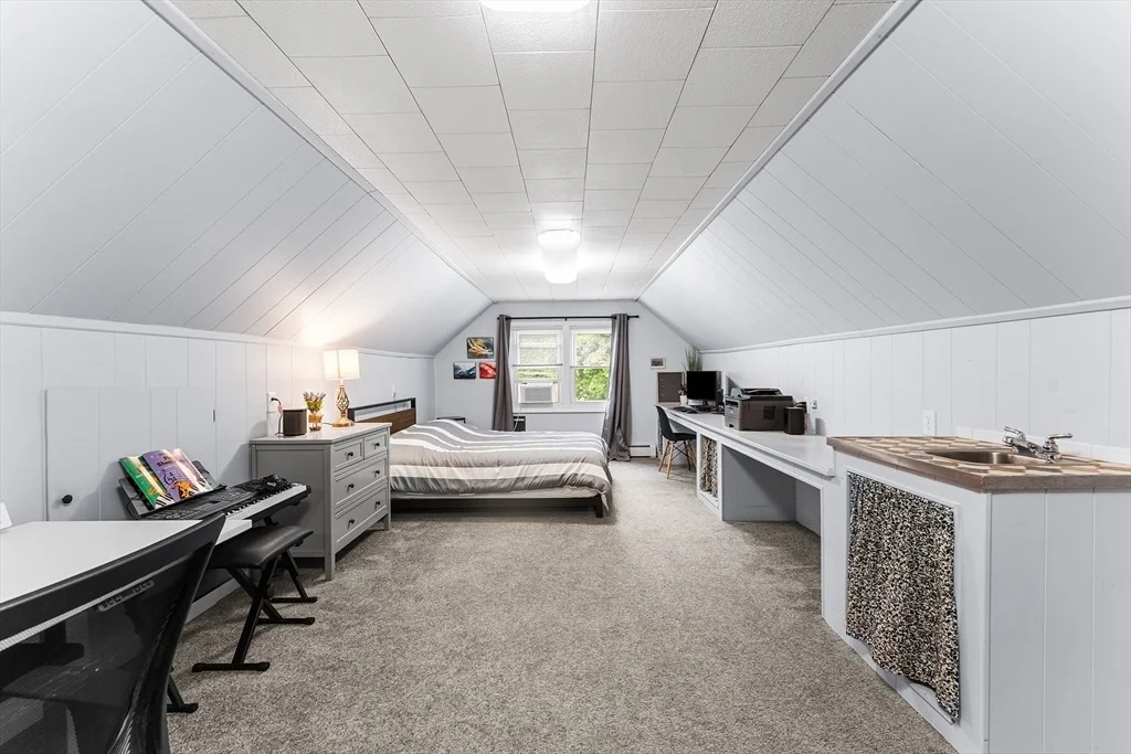 Photo of 65 Janet Cir