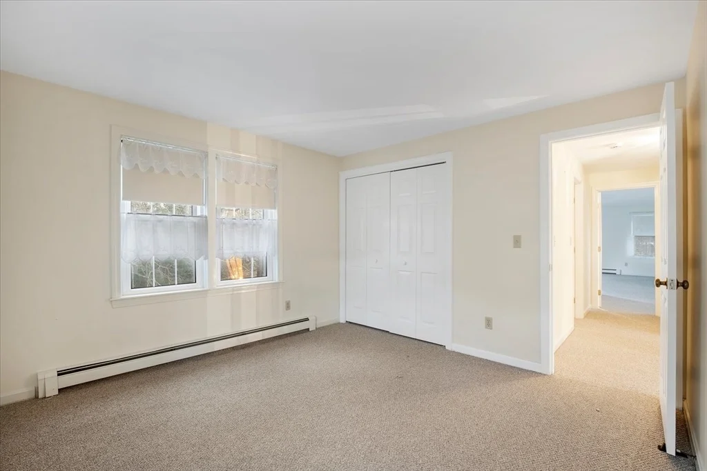 Photo of 28 Peacock Dr