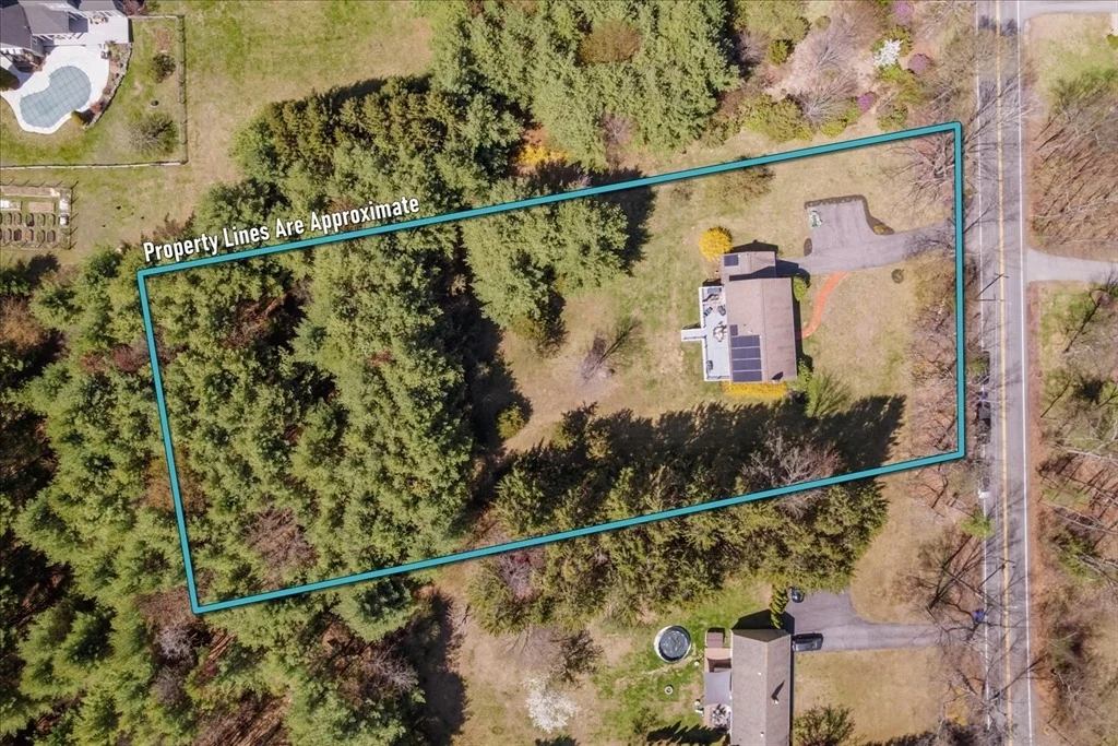 Photo of 138 Benjamin Rd