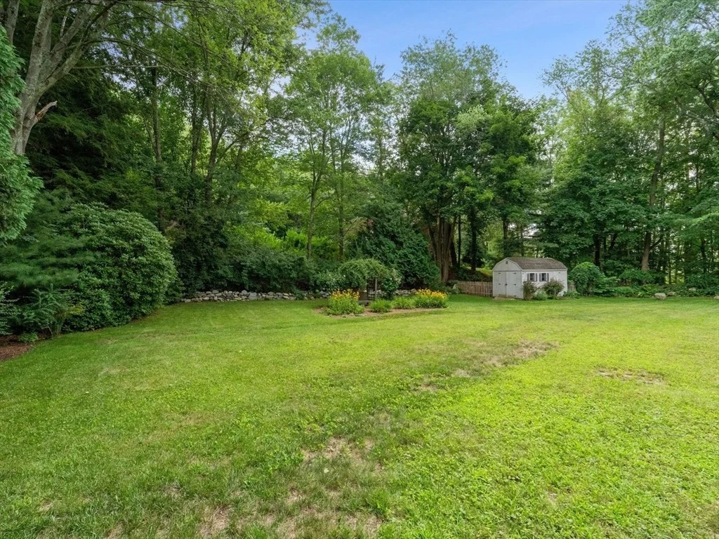 Photo of 1 Longmeadow Road