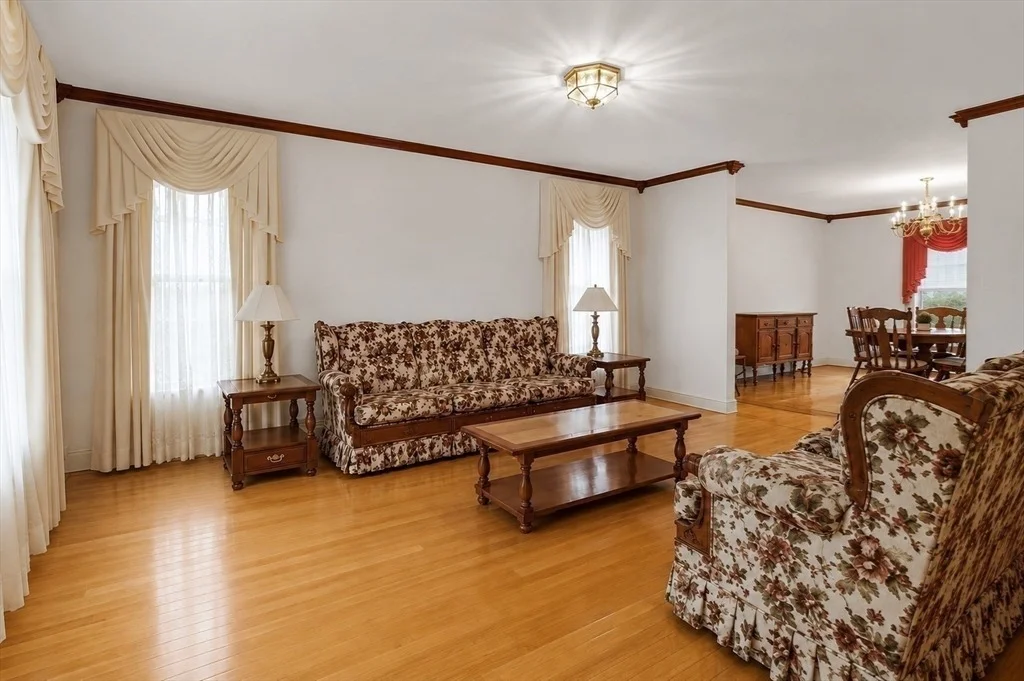 Photo of 226 Tower Hill Rd