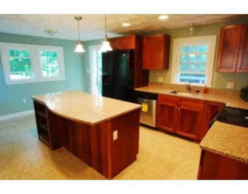Photo of 24 Manor Rd