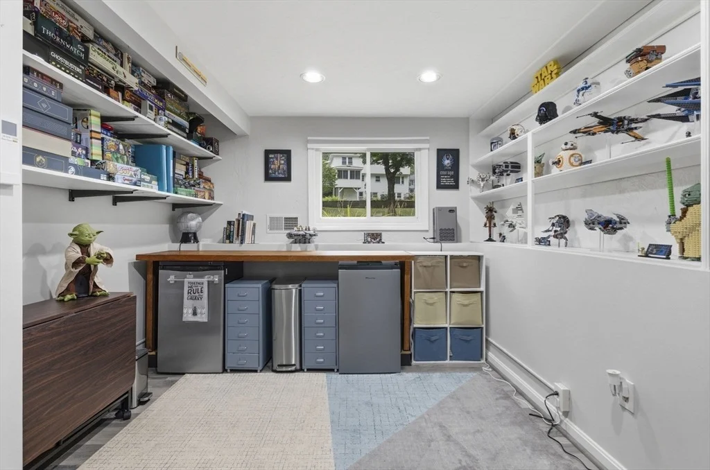 Photo of 55 Overlook Dr W
