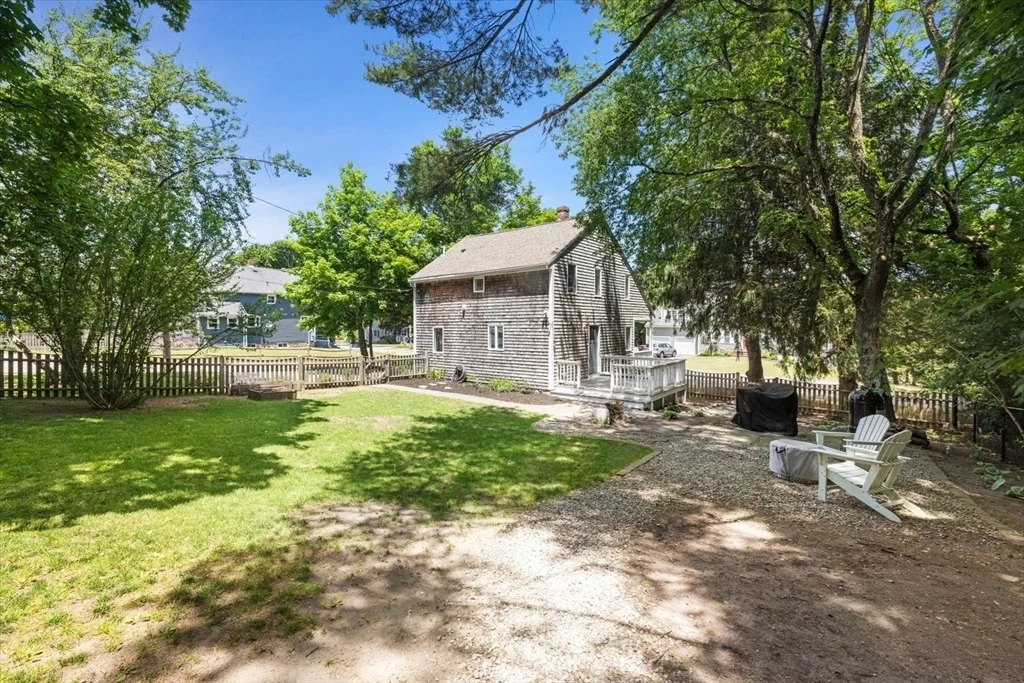 Photo of 35 Maple Street