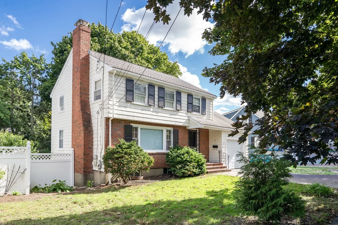 Photo of 33 Stowecroft Rd