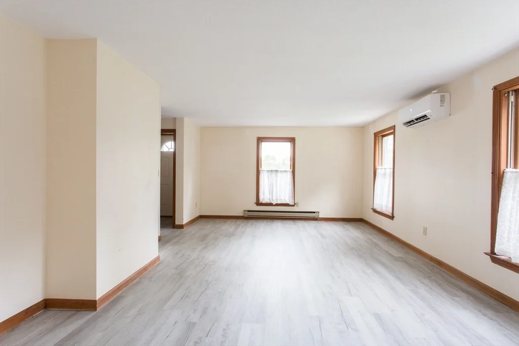 Photo of 22 Berkshire Circle