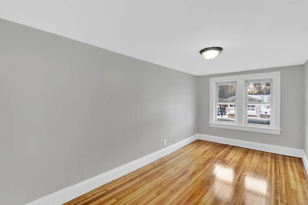 Photo of 11 Ina St