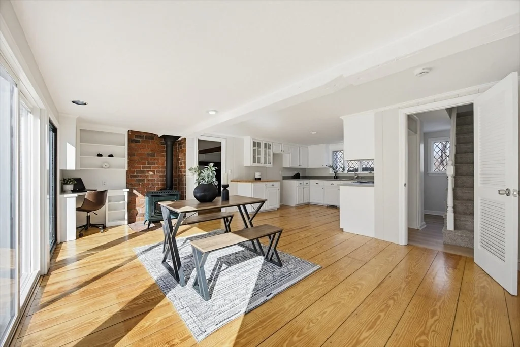 Photo of 16 Coleman Rd.
