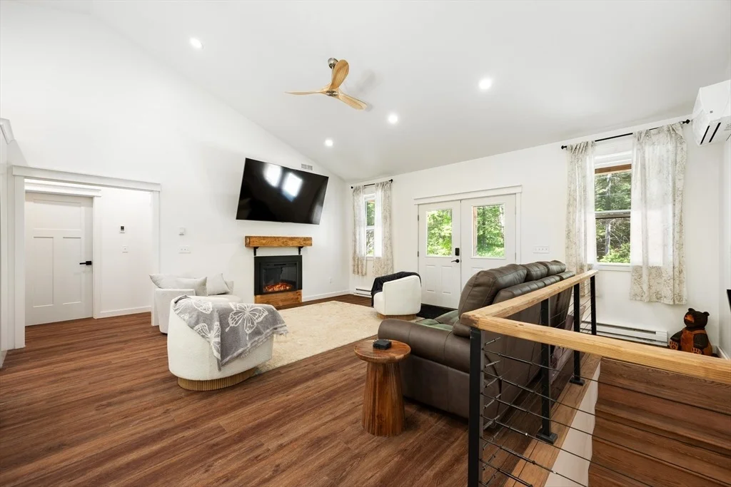 Photo of 115 Webster Road