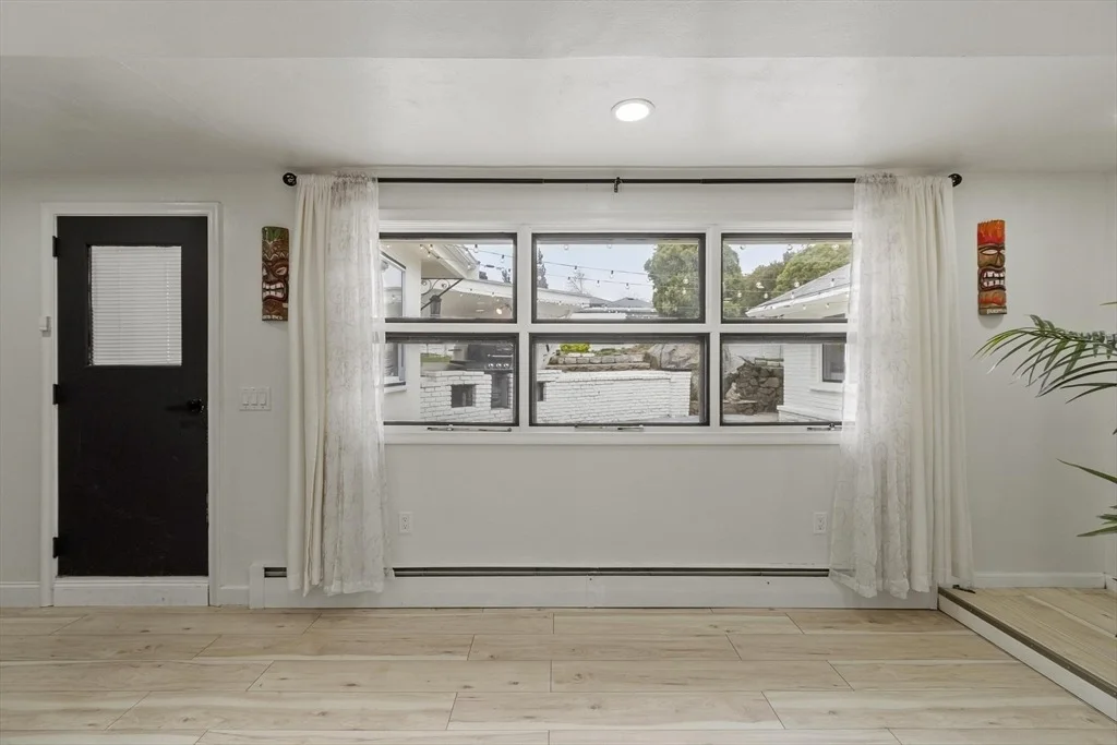 Photo of 82 Cornell Rd