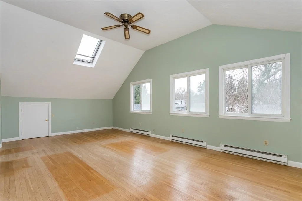 Photo of 3 Hickory Ln