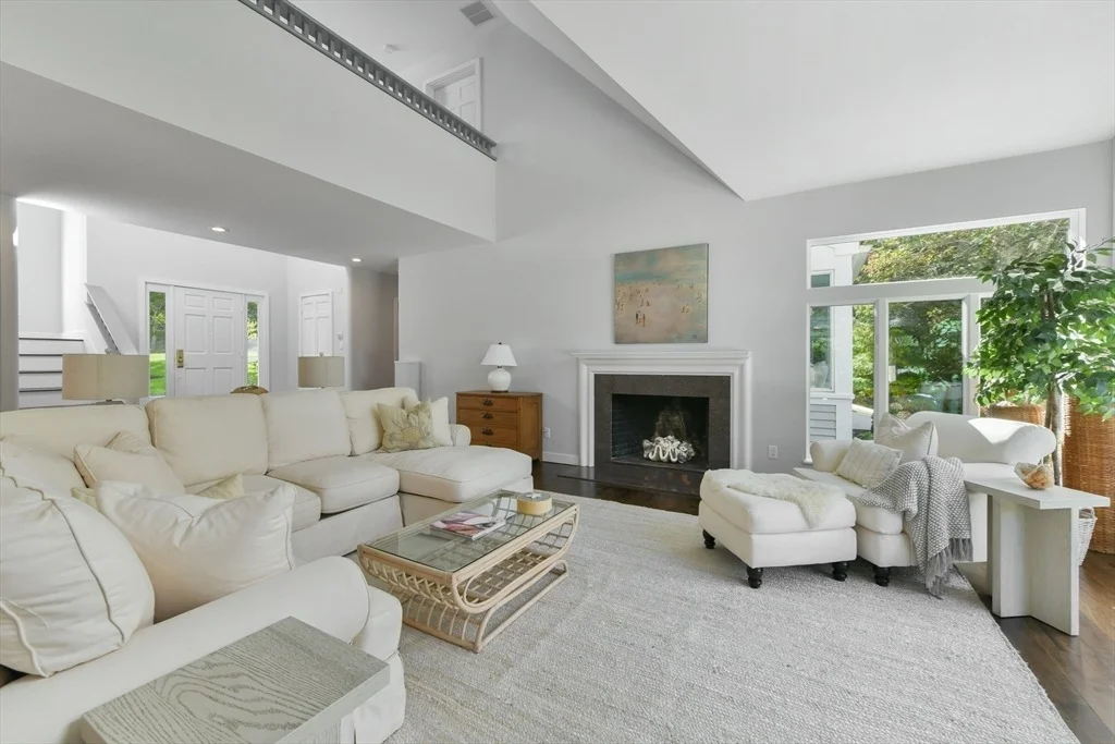 Photo of 38 Beach Plum Hill Rd