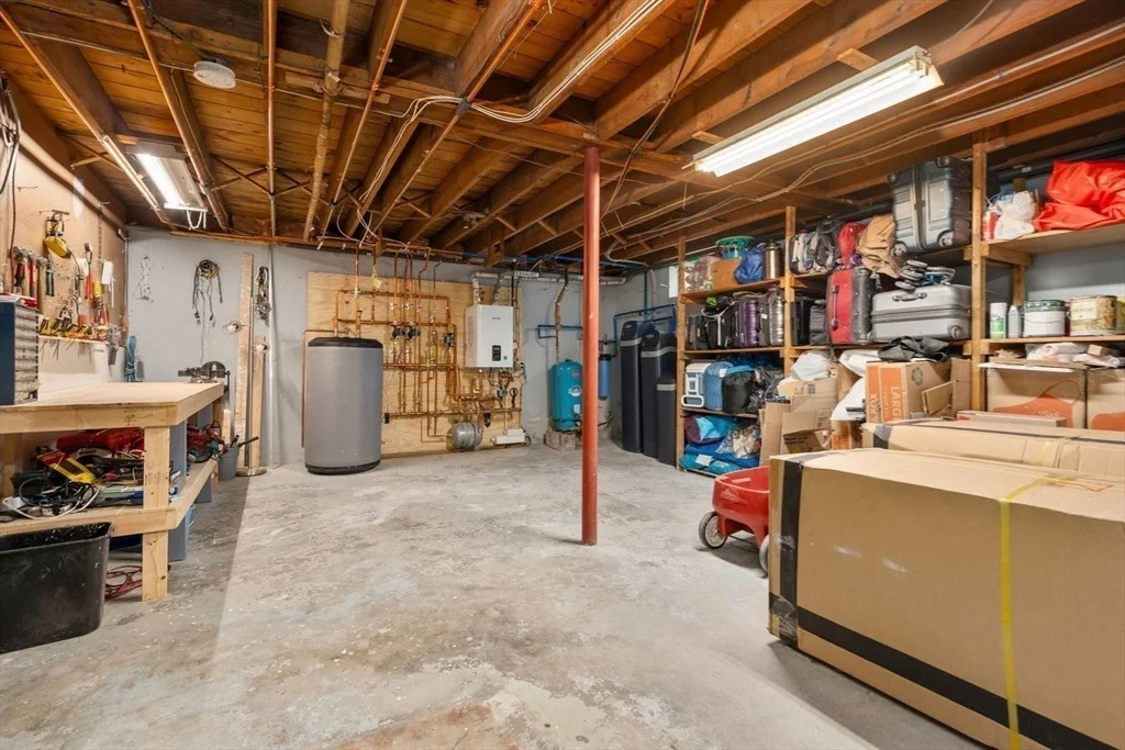 Photo of 369 Central Tpke