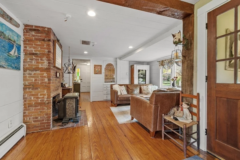 Photo of 79 Central St