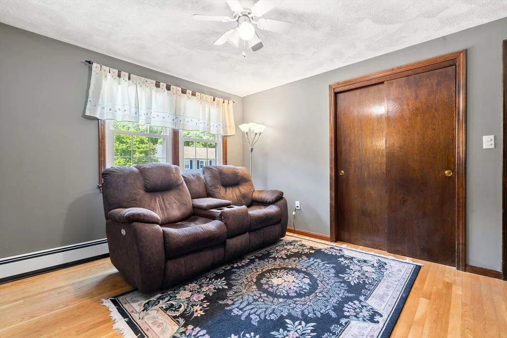 Photo of 11 Sparhawk Cir