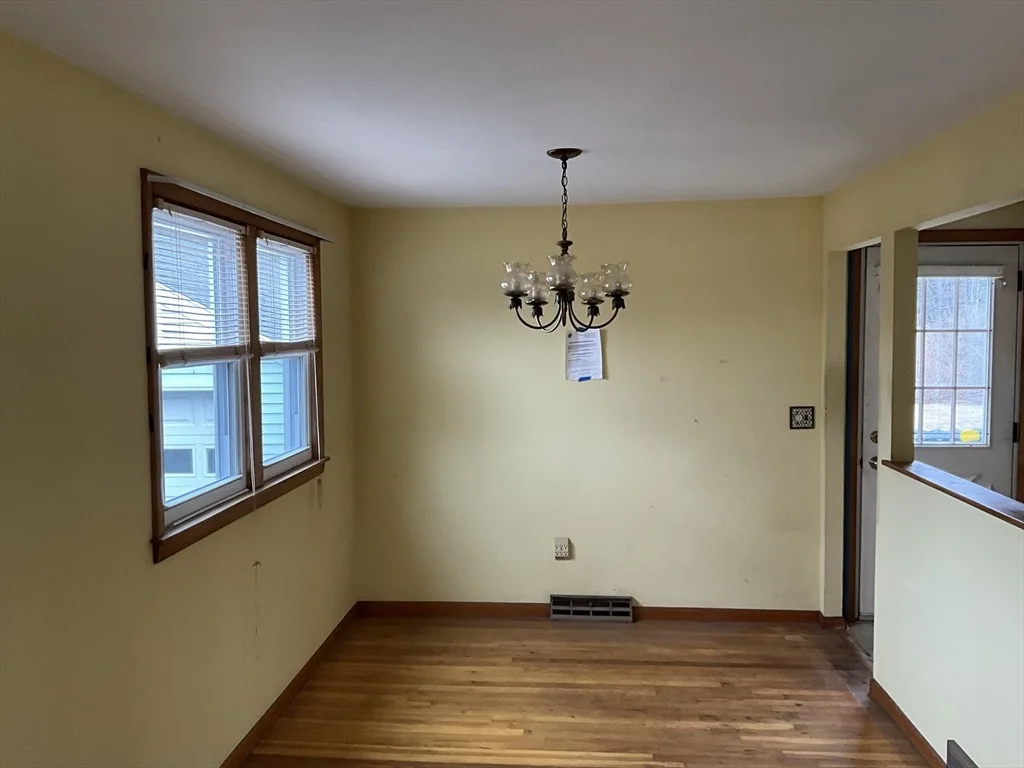 Photo of 93 Plain St