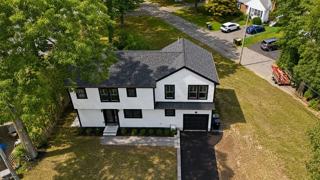 Photo of 61 Mcalee Ave