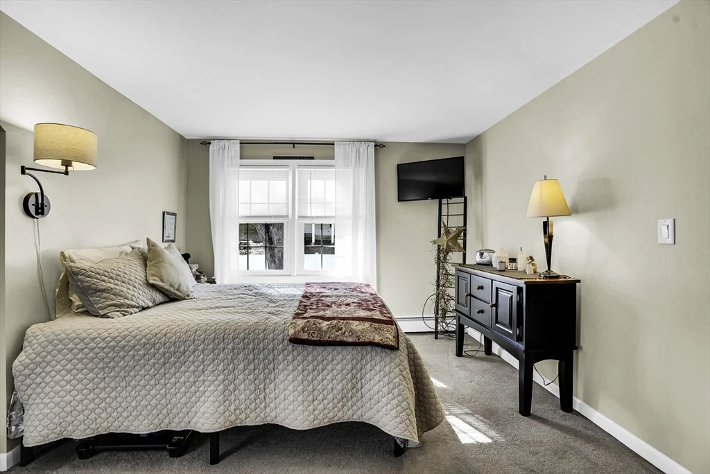 Photo of 17 Heroult Rd