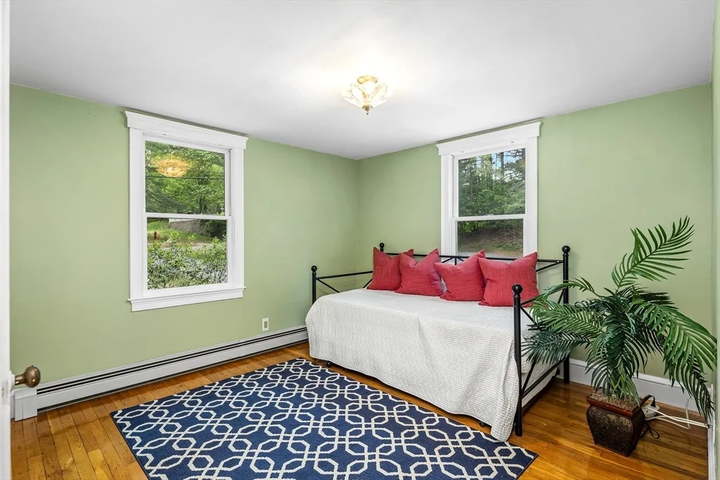 Photo of 212 Cushing Street