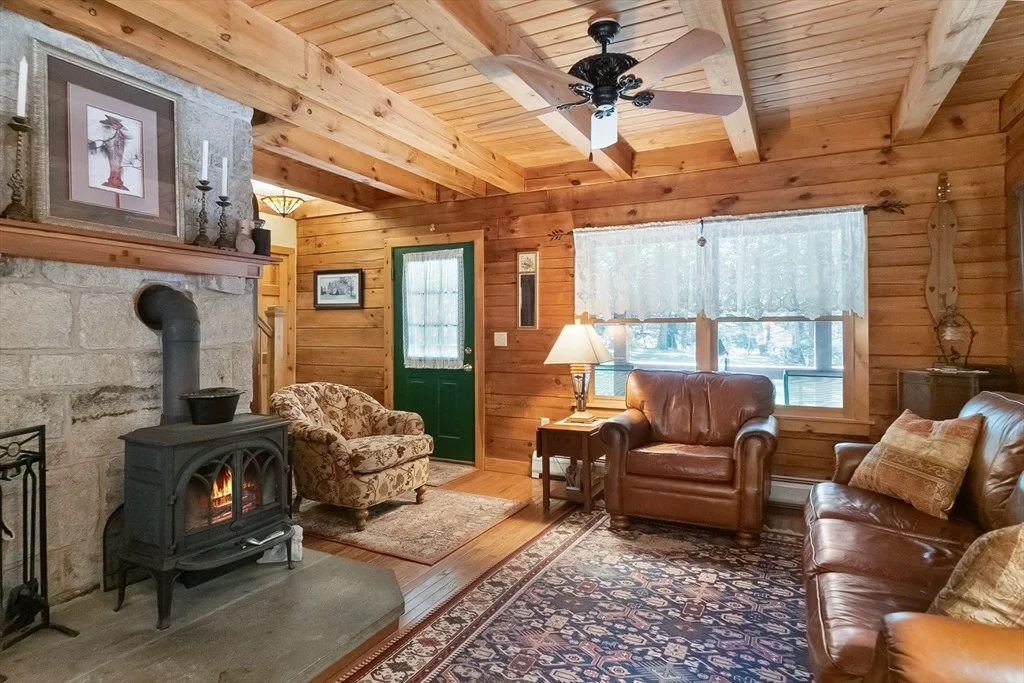 Photo of 19 Taylor Hill Rd