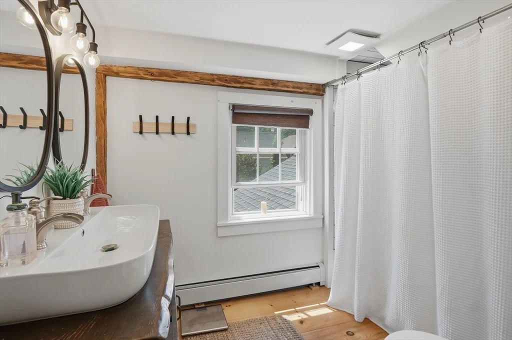Photo of 12 Bacon St