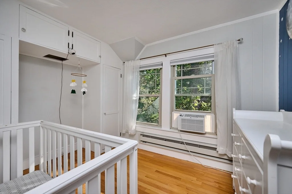 Photo of 11 Glendale St
