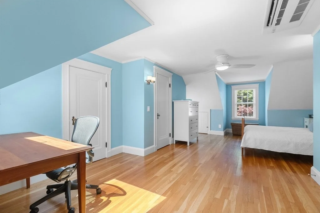 Photo of 14 Rangeley Rdg