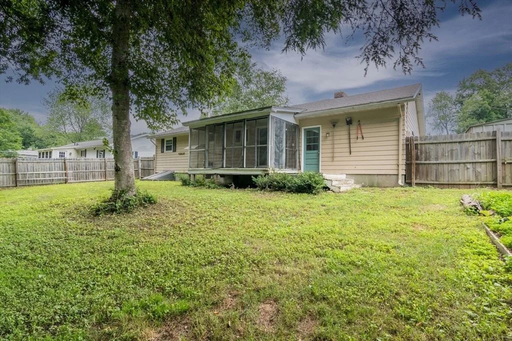 Photo of 88 Autumn Dr