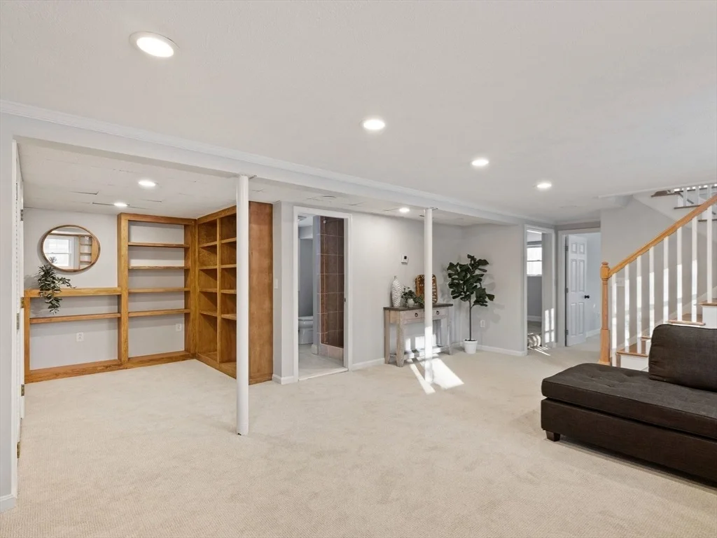 Photo of 119 Van Norden Rd