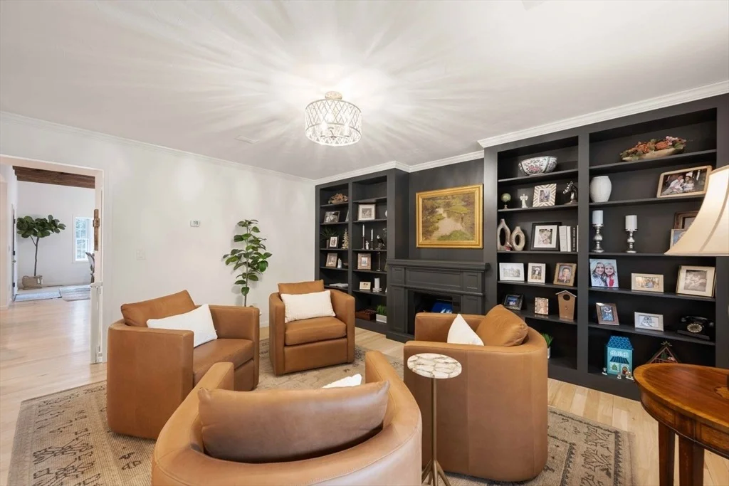 Photo of 3 Opal Cir