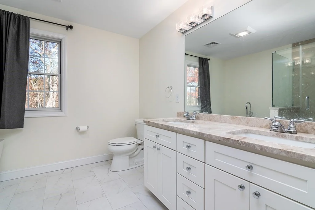 Photo of 28 Lyne Rd