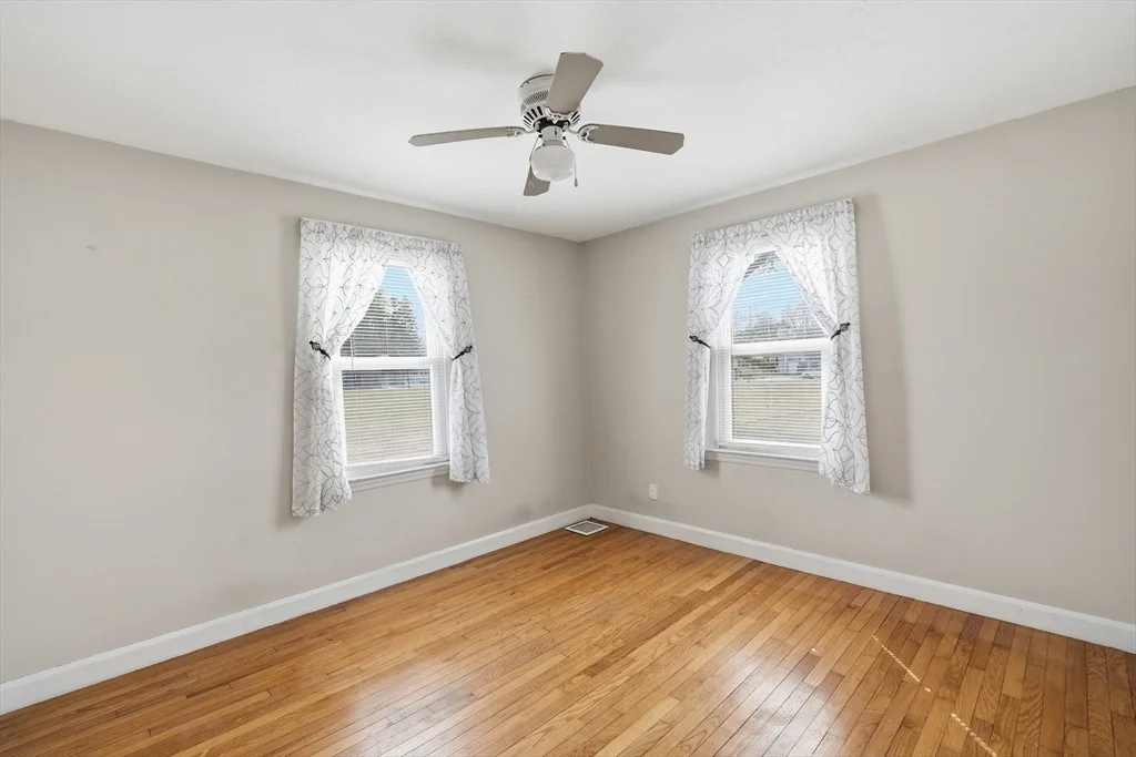 Photo of 66 Thornton St