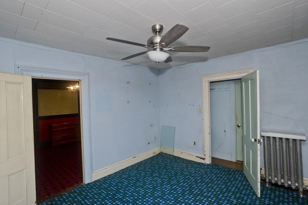 Photo of 115 Thompson St