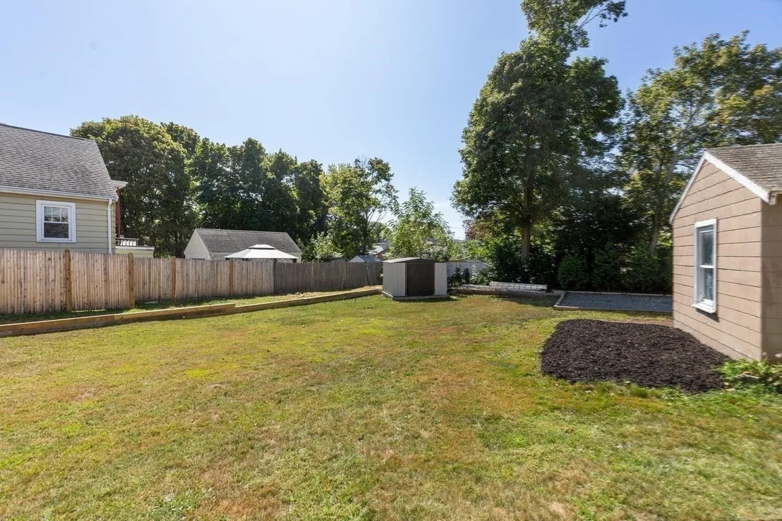Photo of 108 Maple St