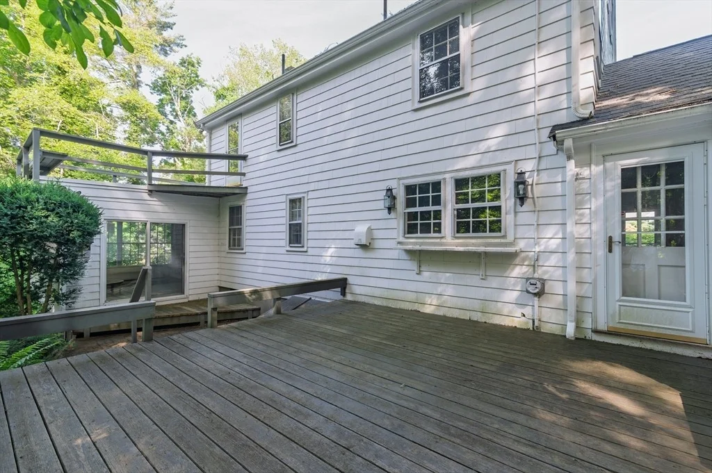 Photo of 10 Dunster Ln